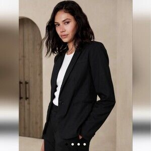 NWT Banana Republic Classic Suit Blazer black - NWOT